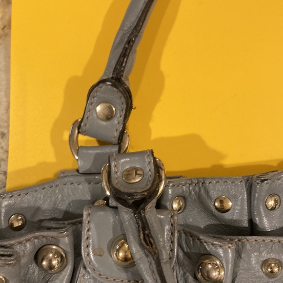 COPY - Gucci soft gray leather over the shoulder… - Picture 8 of 12